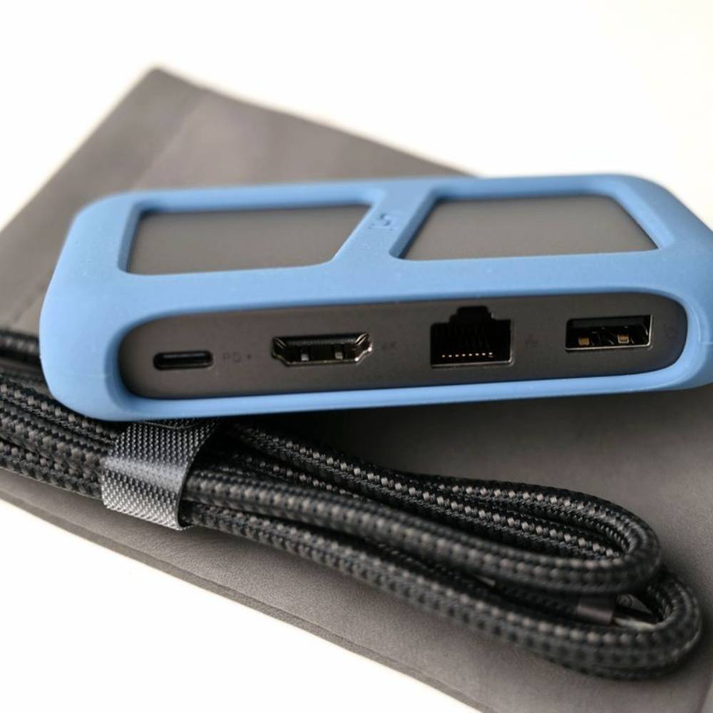 USB-C 8-in-1 Hub \ Giveaways